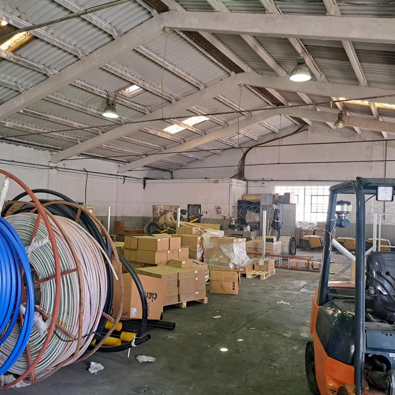 To Let commercial Property for Rent in Neave Industrial Eastern Cape